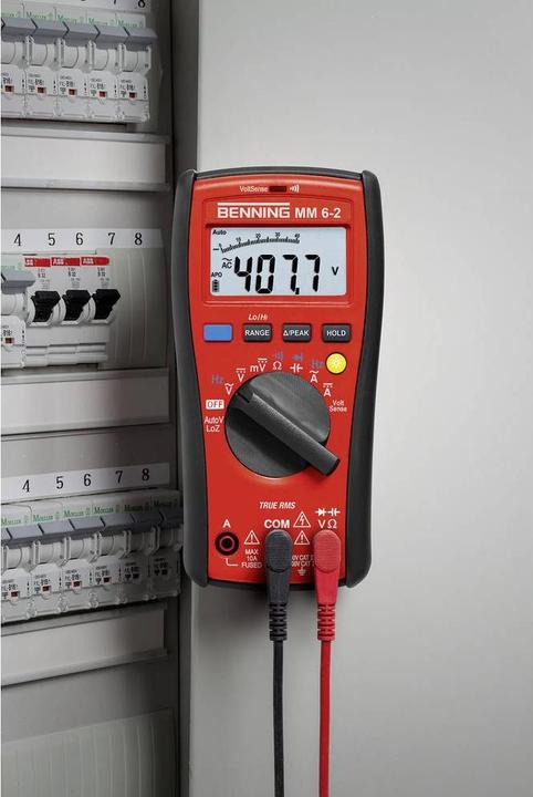 Actual product image Benning Hand Multimeter digital MM 6-2 (CAT III 1000V, CAT IV 600V)