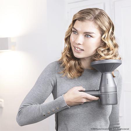 Image du produit Cecotec Bamba IoniCare 5500 PowerStyle Hair Dryer 1800W with HairCare Technology Dark Grey