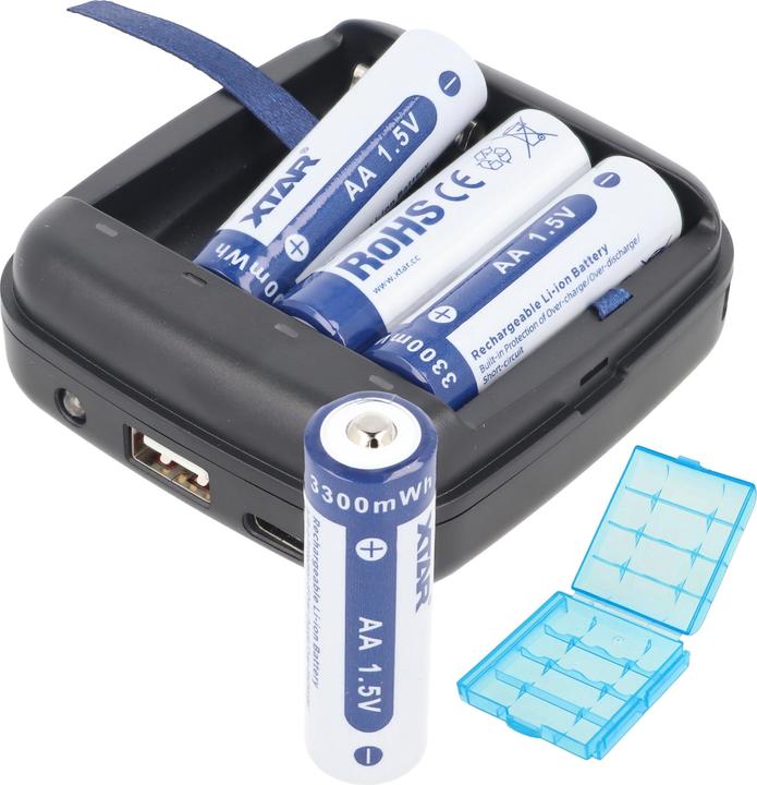 Xtar BC4 (4 pz., AA, 2000 mAh, Batteria + Caricabatterie)