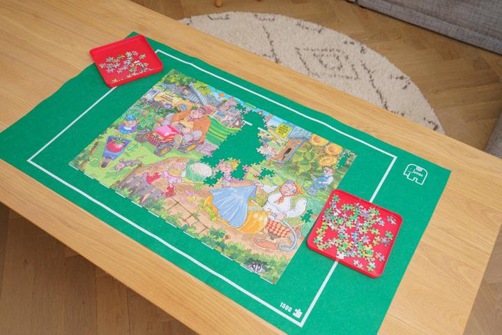 Produktbild Jumbo Puzzle-Freunde-Roll 500- & 1500st. (1500 Teile)