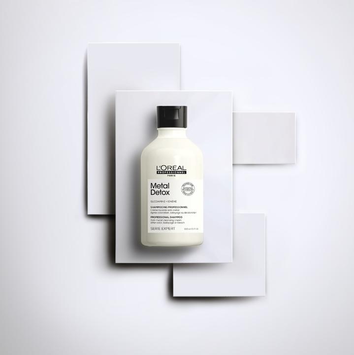 Actual product image L'Oréal Professionnel Serie Expert Metal DX (300 ml, Liquid shampoo)