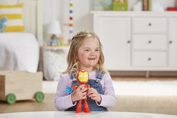 Immagine prodotto Hasbro Figura d'azione di Iron Man in formato super, giocattolo da supereroe per Ki