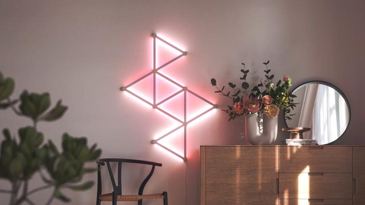 Actual product image Nanoleaf Lines (RGBW, 252 cm, Indoor)