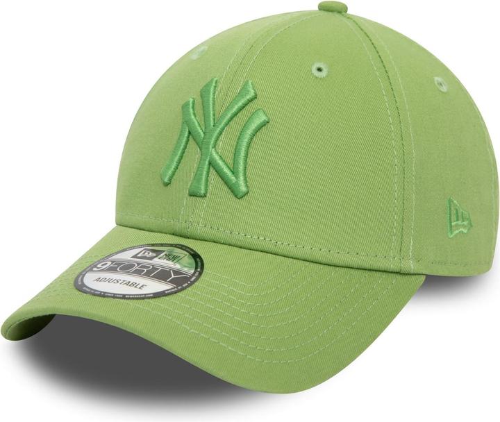 New Era 9Forty Strapback Cap - New York Yankees Lime Green