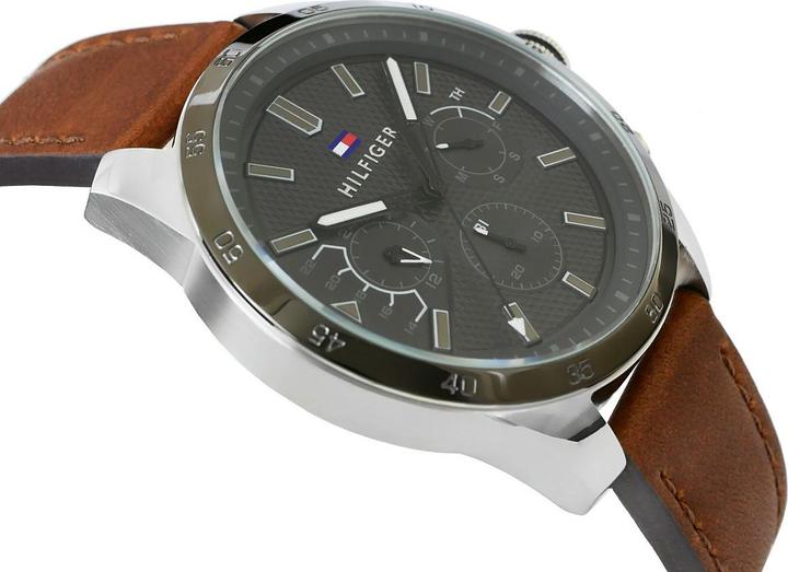 Produktbild Tommy Hilfiger Decker Herrenuhr 1791562 + BOX