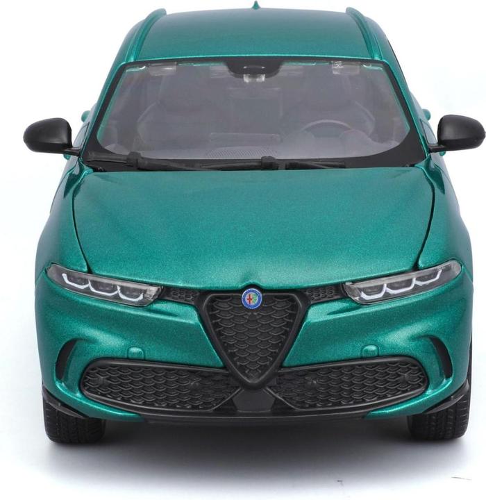 Actual product image Bburago Alfa Romeo Tonale 1/24 green