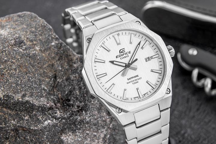 Actual product image Casio Edifice - EFR-S108D-7AVUEF (Analogue wristwatch, 40 mm)