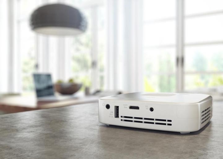 Actual product image Philips PicoPix PLUS (HD, 350 lm, 1.47:1)