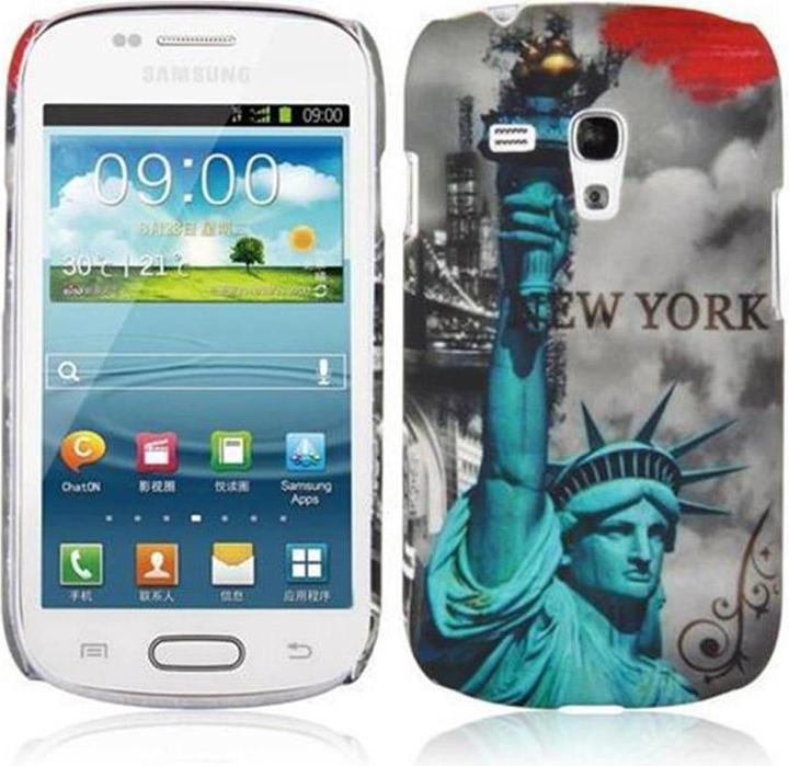 NEW YORK - STATUE OF LIBERTY