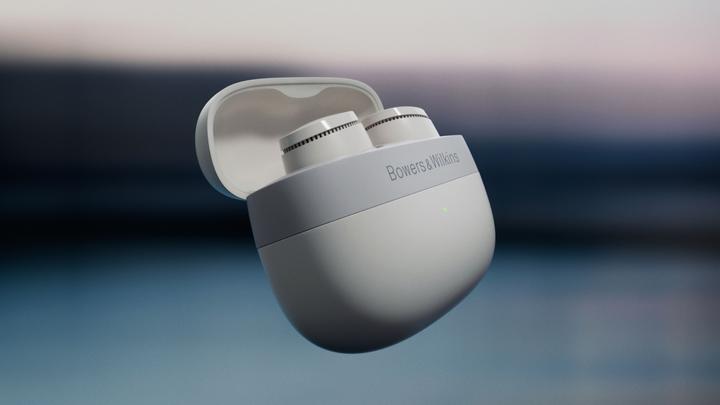 Actual product image Bowers & Wilkins Pi6 (ANC, 8 h, Wireless)