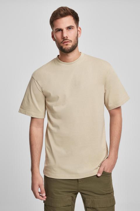 Actual product image Urban Classics Tall Tee (4XL)