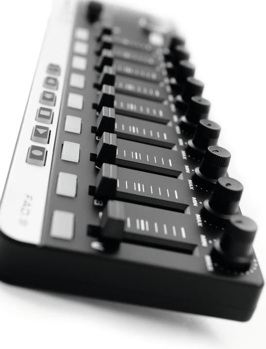 Actual product image Omnitronic Fad-9 (Controller)