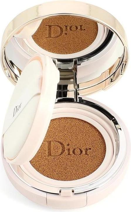 Actual product image Dior Dreamskin Moisturizer Cushion No 030 (030 Beige)