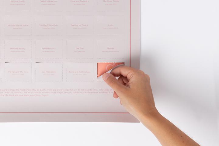 Interactive 50 Books (35 x 64 cm)