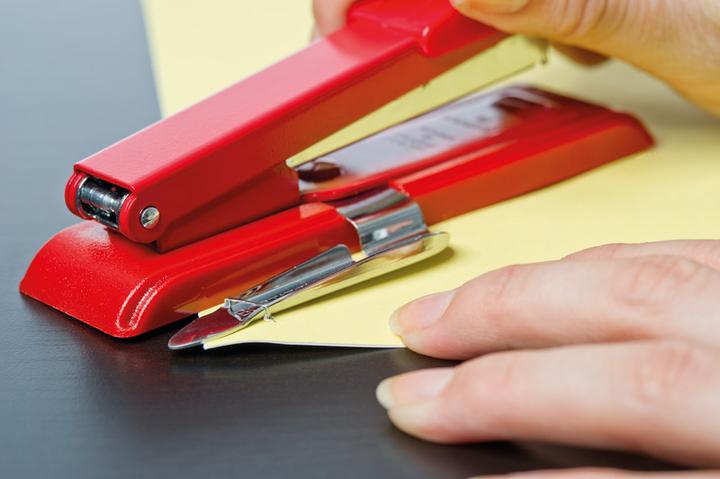 Actual product image Bostitch Office stapler B8 (30 Sheets)