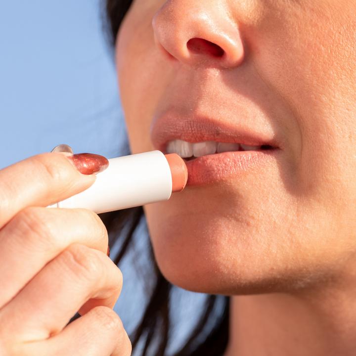 Actual product image Coola Suncare Mineral Liplux (tinted lip care, 4.40 ml)