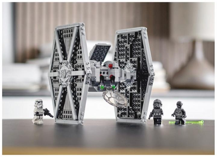 Actual product image LEGO Imperial TIE Fighter (75300, LEGO Star Wars)