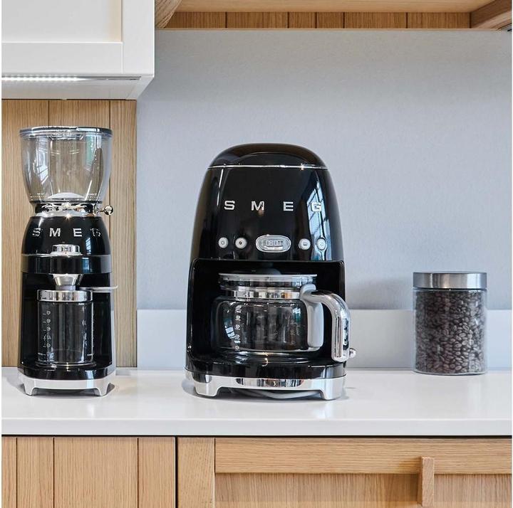 Image du produit Smeg DCF02BLEU Machine à café