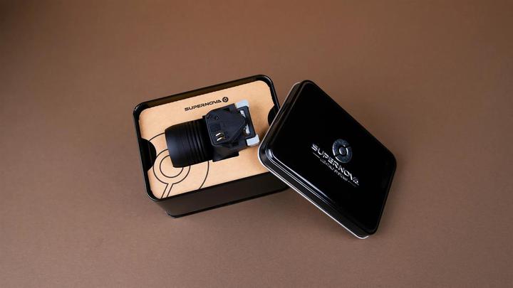 Immagine prodotto Supernova Mini 2 Pro MonkeyLink - nero (550 lm)