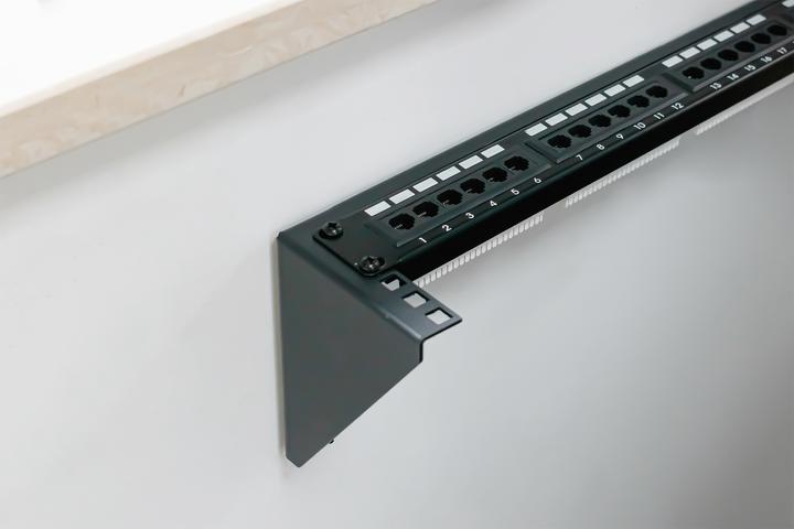 Actual product image Digitus 6U wall mounting frame, vertical 283 x 504 x 151 mm, black (10.87 RU, 19 inch rack)