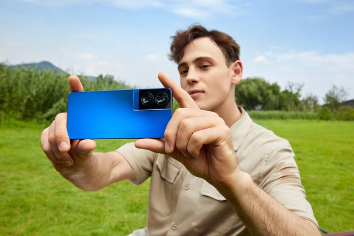 Actual product image TCL 40 NxtPaper (256 GB, Opalescent, 6.78", Dual SIM, 50 Mpx, 4G)