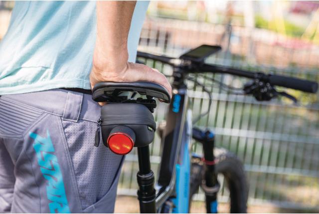 Actual product image Sp Connect Saddle (1 l, Saddle bag)
