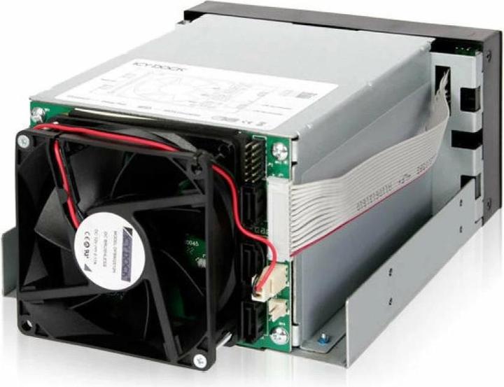Produktbild Icy Dock Mb153sp-B