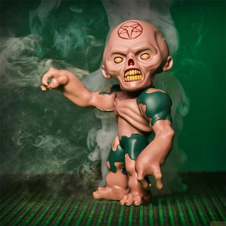 Produktbild Numskull Doom Vinyl Figur Zombie 15 cm