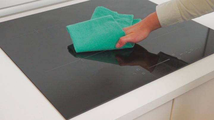 Image du produit Candy Moderna CI642SCBB Table de cuisson noire
