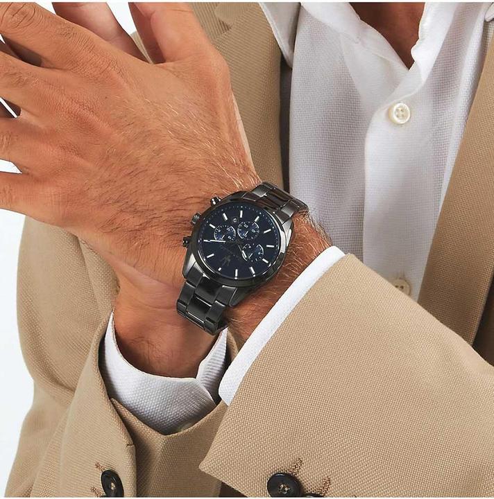 Actual product image Maserati Herrenuhr Attrazione (Analogue wristwatch, 43 mm)