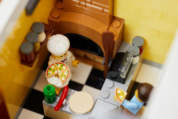 Produktbild LEGO Icons - Jazzclub (10312, LEGO Seltene Sets)