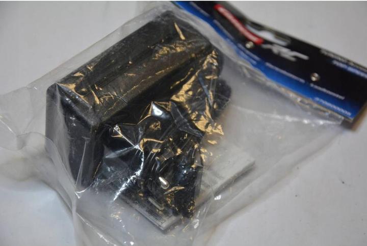 Immagine prodotto Carrera Caricabatterie R/C 8.4V 800 mA
