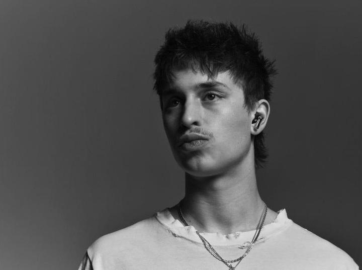 Produktbild Nothing Ear (2) (ANC, 4 h, Kabellos)