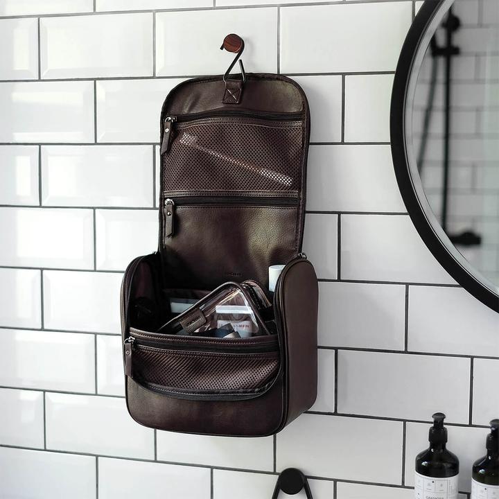 Actual product image Stackers Hanging Washbag