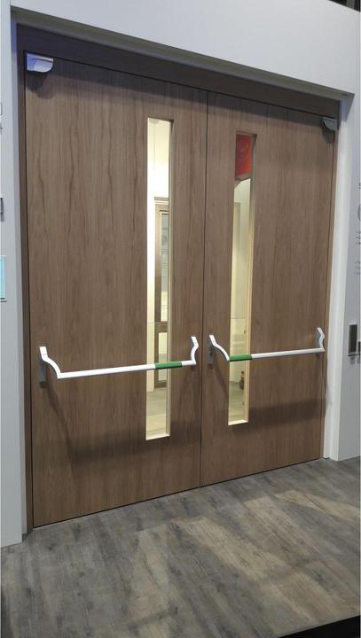 Actual product image BKS Visual orientation aid for bar handles EN 1125, green plastic (Door handle)