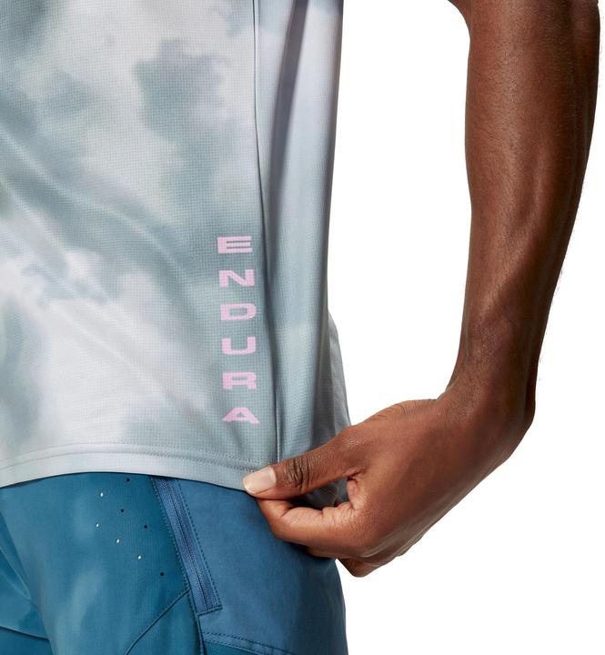 Actual product image Endura Cloud T-Shirt LTD (S)