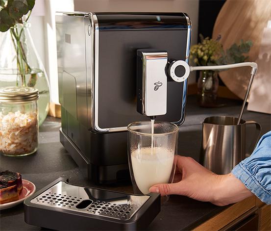 Produktbild Tchibo Kaffeevollautomat Esperto Pro