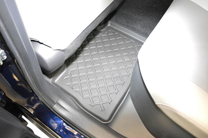 Actual product image Aristar All-weather floor mats for Suzuki Across Plug-in Hybrid / Toyota RAV4 Hybrid from 2019 until today (1 set of 4 floor mats)