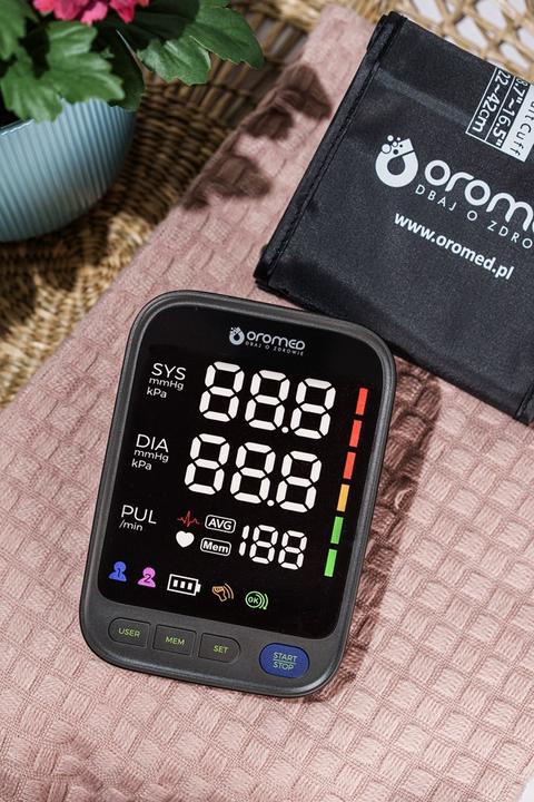 Produktbild Oromed Ciśnieniomierz naramienny ORO-N15 PROFESSION (Blutdruckmessgerät Oberarm)