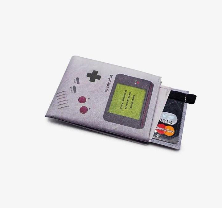 Produktbild Paprcuts RFID Portemonnaie Pro 2.0 Game Boy
