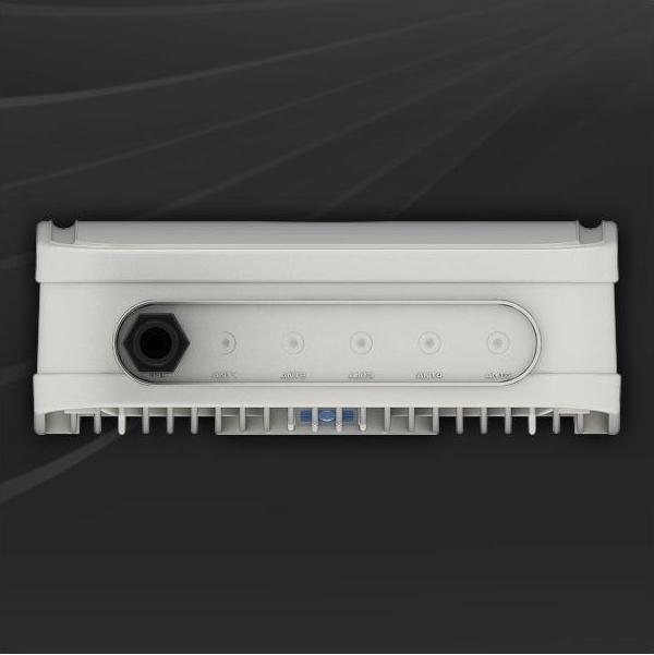 Actual product image Quwireless WIBOX PA DM5-20HV - MIMO 2x2 Directional Panel Antenna, 5 GHz (Wi-Fi)