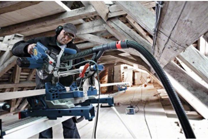 Produktbild Bosch Professional Paneelsäge GCM 8 SJL und Arbeitstisch GTA 2600 im Karton