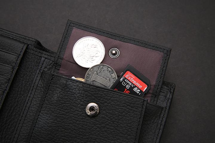 Produktbild Noya Echtleder Geldbörse Fashion Portemonnaie mit 14 Fächern - Schwarz (115x97mm)