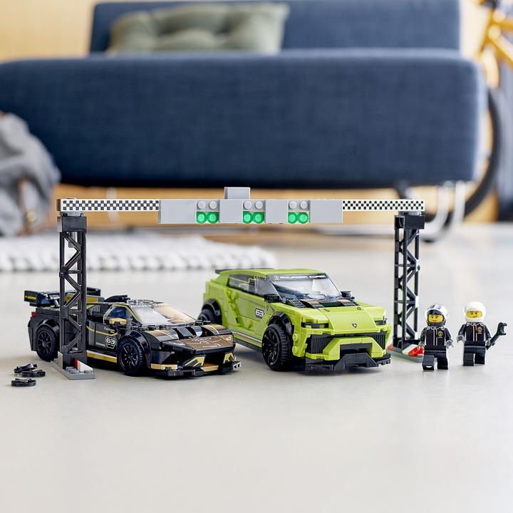 Actual product image LEGO Lamborghini Urus ST-X & Lamborghini Huracán Super Trofeo EVO (76899, LEGO Speed Champions)