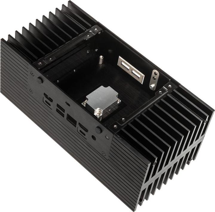 Actual product image Akasa Turing TN (UCFF)