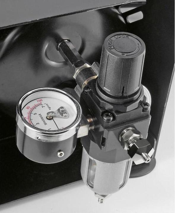 Actual product image Revell Master Class