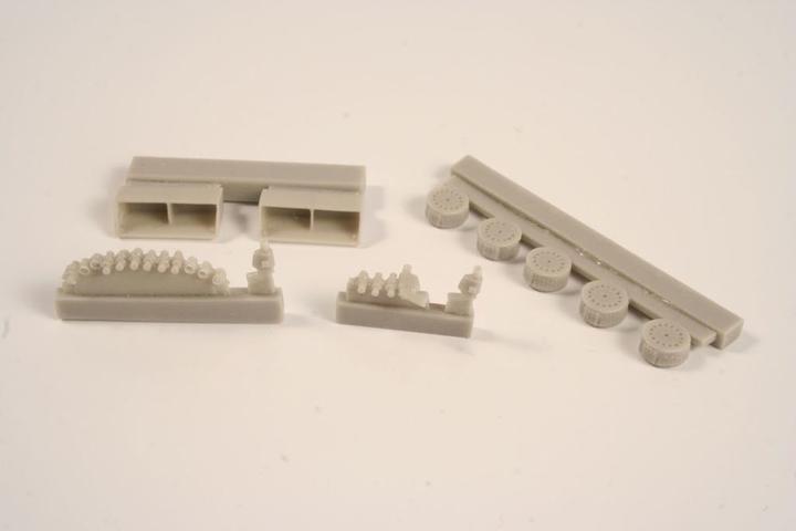 Actual product image CMK German WW I Flare Rockets a.Accessories