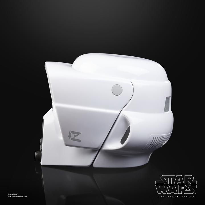 Produktbild Hasbro Star Wars Black Series elektronischer Helm Scout Trooper
