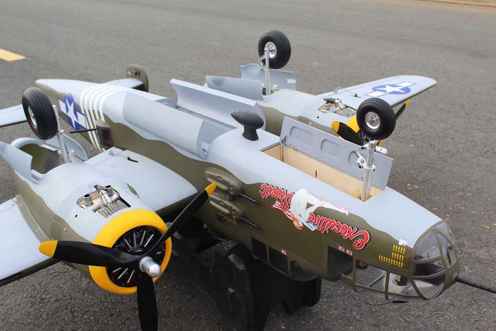 Image du produit Seagull Models ( SG-Models ) B-25 MITCHELL GIANT SCALE ARF 2,4M MIT ELEKTR. EINZIEHFAHRWERK, matt