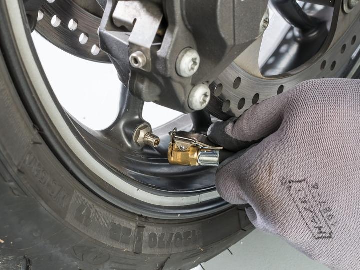 Immagine prodotto HAZET Strumento per controllo pressione pneumatici 9041-1